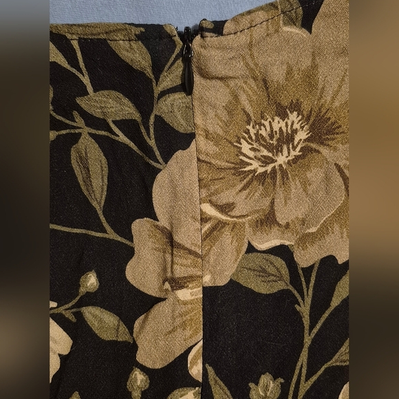 Floral Black and Brown Dress - Picture 3 of 3